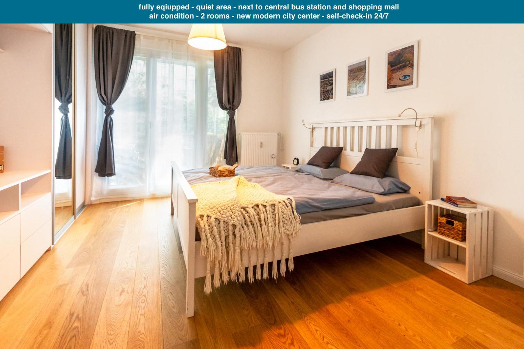 Quiet Apartment In New City Center, Nivy Bratislava Dış mekan fotoğraf